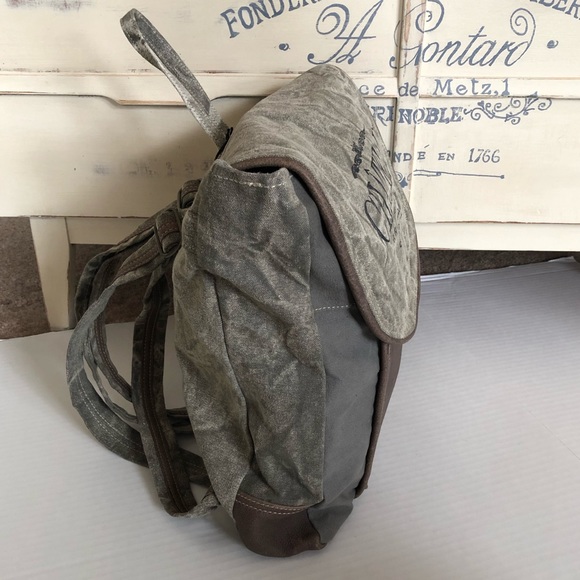 Myra bag backpack Vintage theme up-cycled material - Picture 3 of 7